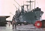 Standbild Liberty Schiffe Hawaii USA, 1945, aus Sekunde 31 historischem Filmmaterial Videoclip 65675058917