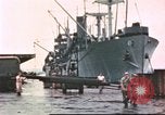 Standbild Liberty Schiffe Hawaii USA, 1945, aus Sekunde 41 historischem Filmmaterial Videoclip 65675058917