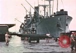 Standbild Liberty Schiffe Hawaii USA, 1945, aus Sekunde 44 historischem Filmmaterial Videoclip 65675058917