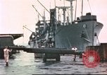 Standbild Liberty Schiffe Hawaii USA, 1945, aus Sekunde 48 historischem Filmmaterial Videoclip 65675058917