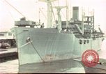 Standbild Liberty Schiffe Hawaii USA, 1945, aus Sekunde 55 historischem Filmmaterial Videoclip 65675058917