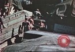 Immagine di Libertà di navi Oceano Pacifico, 1945, secondo 8 filmato di repertorio 65675058918
