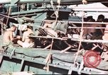 Standbild amerikanische Soldaten Pazifik, 1945, aus Sekunde 51 historischem Filmmaterial Videoclip 65675058919