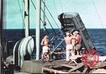 Standbild amerikanische Soldaten Pazifik, 1945, aus Sekunde 23 historischem Filmmaterial Videoclip 65675058920