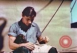 Standbild amerikanische Soldaten Pazifik, 1945, aus Sekunde 32 historischem Filmmaterial Videoclip 65675058922