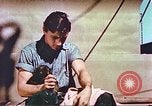 Standbild amerikanische Soldaten Pazifik, 1945, aus Sekunde 37 historischem Filmmaterial Videoclip 65675058922