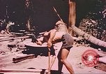 Immagine di Civili filippini Manila Filippine, 1945, secondo 13 filmato di repertorio 65675058930