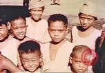 Immagine di Civili filippini Manila Filippine, 1945, secondo 7 filmato di repertorio 65675058931