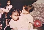 Immagine di Civili filippini Manila Filippine, 1945, secondo 15 filmato di repertorio 65675058931
