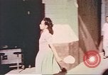 Immagine di Civili filippini Manila Filippine, 1945, secondo 41 filmato di repertorio 65675058931