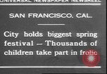 Standbild Mädchen tanzen um Maibäume San Francisco California USA, 1930, aus Sekunde 1 historischem Filmmaterial Videoclip 65675058941