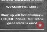 Standbild Schornstein fällt Wyandotte Michigan USA, 1930, aus Sekunde 1 historischem Filmmaterial Videoclip 65675058942