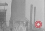 Standbild Schornstein fällt Wyandotte Michigan USA, 1930, aus Sekunde 11 historischem Filmmaterial Videoclip 65675058942