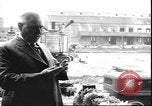Standbild Schornstein fällt Wyandotte Michigan USA, 1930, aus Sekunde 24 historischem Filmmaterial Videoclip 65675058942