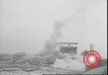 Standbild Schornstein fällt Wyandotte Michigan USA, 1930, aus Sekunde 38 historischem Filmmaterial Videoclip 65675058942