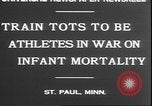 Standbild Kleinkinder Saint Paul Minnesota USA, 1930, aus Sekunde 7 historischem Filmmaterial Videoclip 65675058944