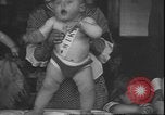 Standbild Kleinkinder Saint Paul Minnesota USA, 1930, aus Sekunde 53 historischem Filmmaterial Videoclip 65675058944