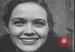 Standbild America's Sweetest Girl New York City USA, 1931, aus Sekunde 15 historischem Filmmaterial Videoclip 65675058952