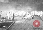 Standbild Studenten clash Liverpool England, 1931, aus Sekunde 29 historischem Filmmaterial Videoclip 65675058955