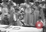 Standbild größte Erdbeere Gebäck Lebanon Oregon USA, 1935, aus Sekunde 6 historischem Filmmaterial Videoclip 65675058967