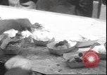 Standbild größte Erdbeere Gebäck Lebanon Oregon USA, 1935, aus Sekunde 12 historischem Filmmaterial Videoclip 65675058967