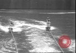 Image aquaplaning Boulder City Nevada USA, 1935, de la seconde 29 séquences d'archives historiques vidéo 65675058970