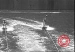 Image aquaplaning Boulder City Nevada USA, 1935, de la seconde 31 séquences d'archives historiques vidéo 65675058970