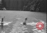 Image aquaplaning Boulder City Nevada USA, 1935, de la seconde 38 séquences d'archives historiques vidéo 65675058970
