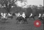 Standbild Carlton College Girls Northfield Minnesota USA, 1935, aus Sekunde 13 historischem Filmmaterial Videoclip 65675058972