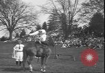 Standbild Carlton College Girls Northfield Minnesota USA, 1935, aus Sekunde 30 historischem Filmmaterial Videoclip 65675058972