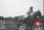 Standbild Carlton College Girls Northfield Minnesota USA, 1935, aus Sekunde 35 historischem Filmmaterial Videoclip 65675058972