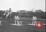 Standbild Carlton College Girls Northfield Minnesota USA, 1935, aus Sekunde 41 historischem Filmmaterial Videoclip 65675058972