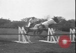 Standbild Carlton College Girls Northfield Minnesota USA, 1935, aus Sekunde 42 historischem Filmmaterial Videoclip 65675058972