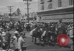 Standbild Parade Auburn California USA, 1935, aus Sekunde 15 historischem Filmmaterial Videoclip 65675058973
