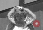 Standbild Parade Auburn California USA, 1935, aus Sekunde 20 historischem Filmmaterial Videoclip 65675058973