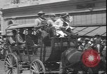 Standbild Parade Auburn California USA, 1935, aus Sekunde 59 historischem Filmmaterial Videoclip 65675058973