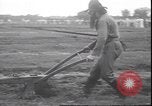 Image charrue en acier trempé Grand Detour Illinois USA, 1937, de la seconde 22 séquences d'archives historiques vidéo 65675058992