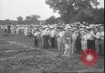 Image charrue en acier trempé Grand Detour Illinois USA, 1937, de la seconde 24 séquences d'archives historiques vidéo 65675058992