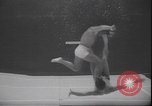 Immagine di Wrestling subacqueo Palm Springs California USA, 1939, secondo 14 filmato di repertorio 65675059010