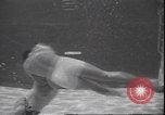 Immagine di Wrestling subacqueo Palm Springs California USA, 1939, secondo 17 filmato di repertorio 65675059010