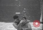 Immagine di Wrestling subacqueo Palm Springs California USA, 1939, secondo 37 filmato di repertorio 65675059010