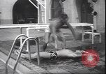Immagine di Wrestling subacqueo Palm Springs California USA, 1939, secondo 54 filmato di repertorio 65675059010