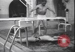 Immagine di Wrestling subacqueo Palm Springs California USA, 1939, secondo 55 filmato di repertorio 65675059010