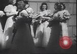 Standbild Abschlussfeier Philadelphia Pennsylvania USA, 1940, aus Sekunde 18 historischem Filmmaterial Videoclip 65675059022