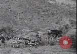 Standbild italienische Truppen Griechenland, 1940, aus Sekunde 28 historischem Filmmaterial Videoclip 65675059023