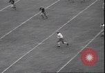 Standbild Football Game Evanston Illinois USA, 1940, aus Sekunde 11 historischem Filmmaterial Videoclip 65675059026
