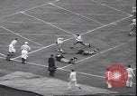Standbild Football Game Evanston Illinois USA, 1940, aus Sekunde 16 historischem Filmmaterial Videoclip 65675059026