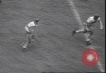 Standbild Football Game Evanston Illinois USA, 1940, aus Sekunde 24 historischem Filmmaterial Videoclip 65675059026