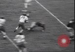 Standbild Football Game Evanston Illinois USA, 1940, aus Sekunde 28 historischem Filmmaterial Videoclip 65675059026