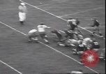 Standbild Football Game Evanston Illinois USA, 1940, aus Sekunde 38 historischem Filmmaterial Videoclip 65675059026